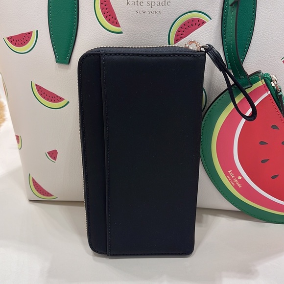 Kate Spade Chelsea Nylon Large Continental Wallet
Color: Black 
NWT - Picture 7 of 16